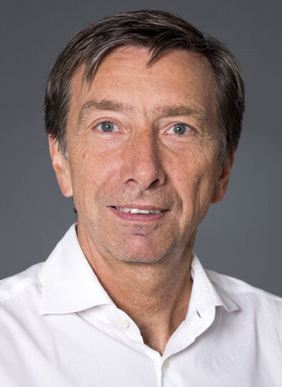 Knut Möller, AJA